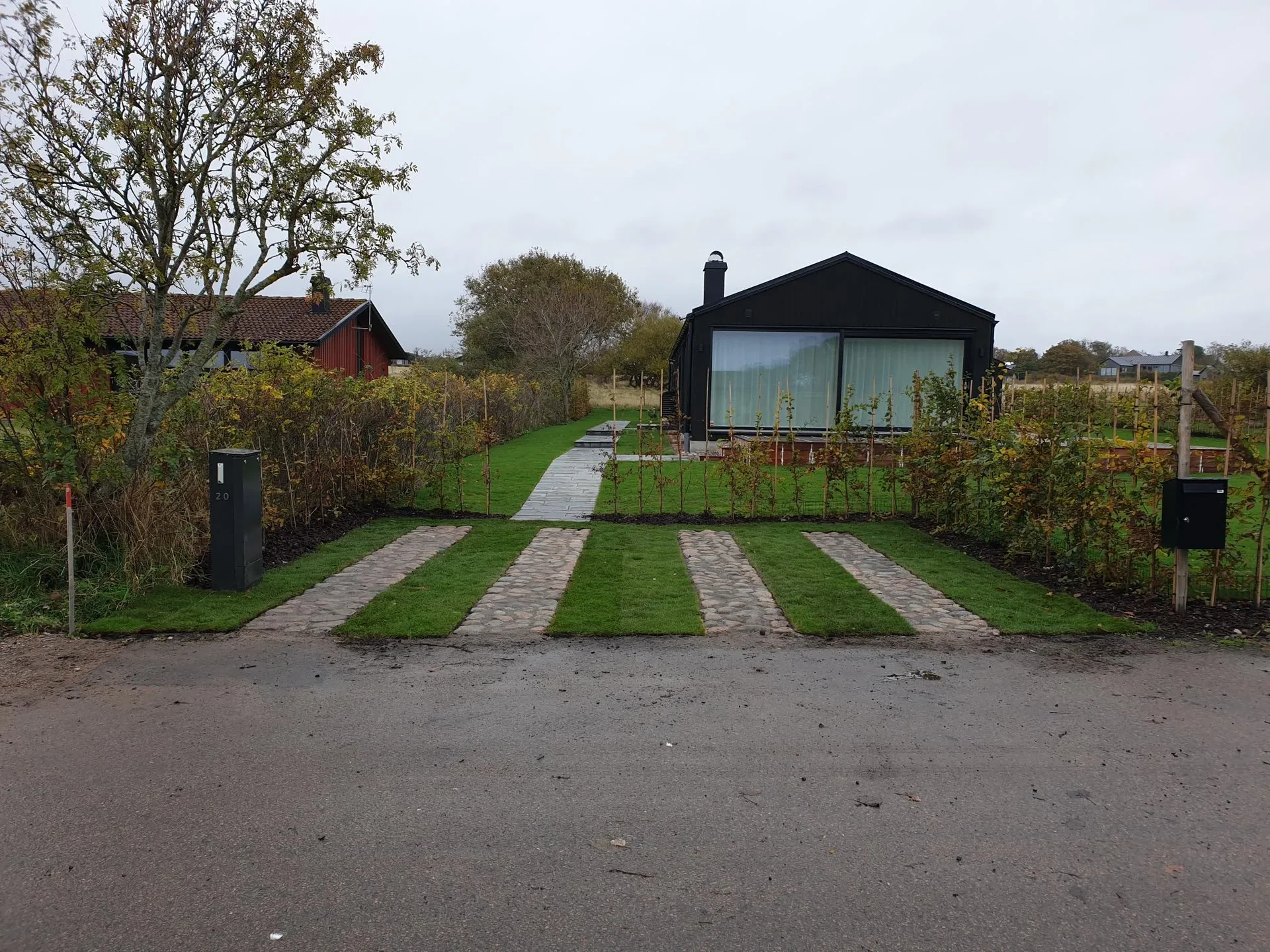 Markarbete med grävmaskin av MiB Fastighetsteknik